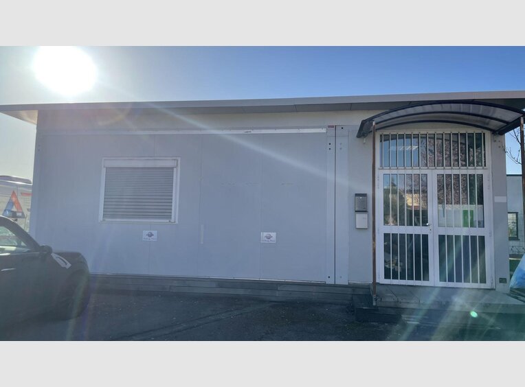 Bureau à louer à Foetz - Réf. 7156586