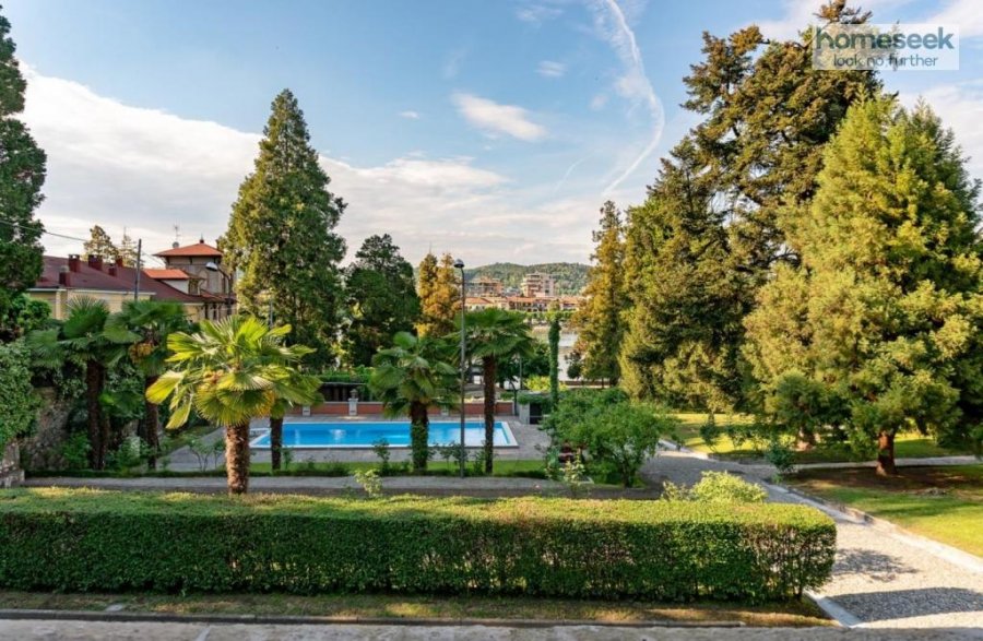 Maison de maître à vendre 8 chambres à Castelletto ticinese