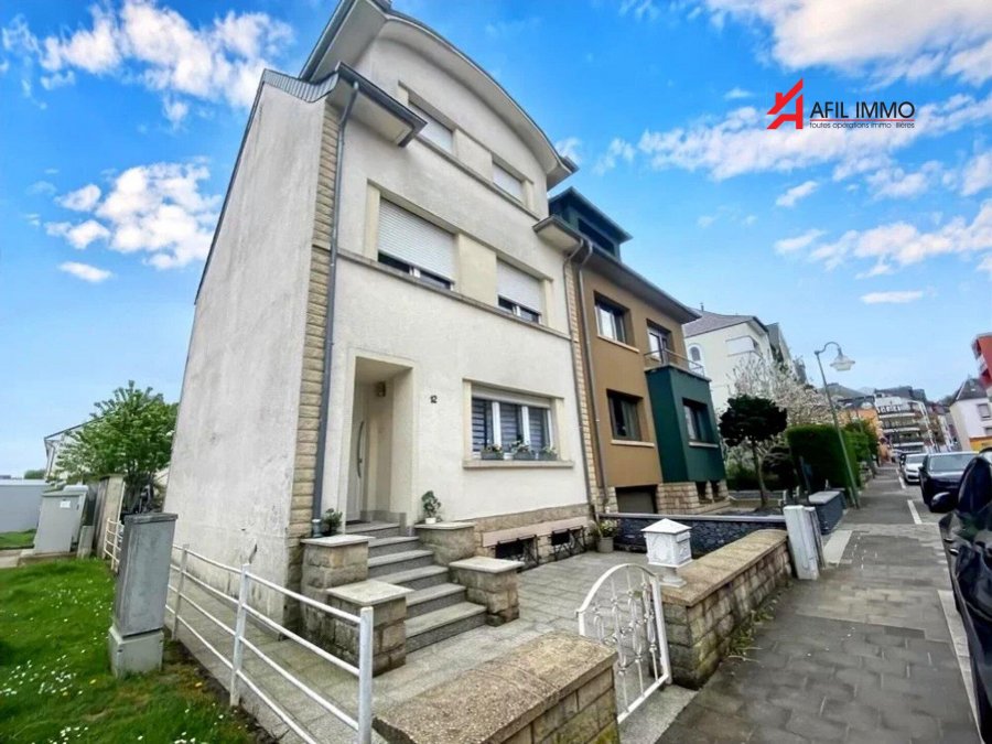 Maison jumelée à vendre 4 chambres à Pétange