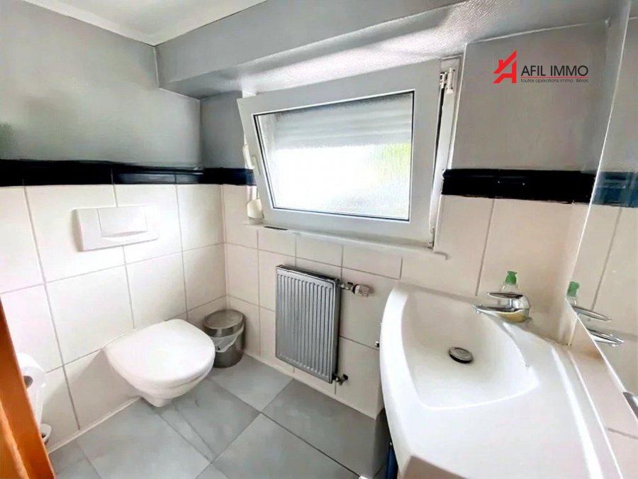 Maison jumelée à vendre 4 chambres à Pétange