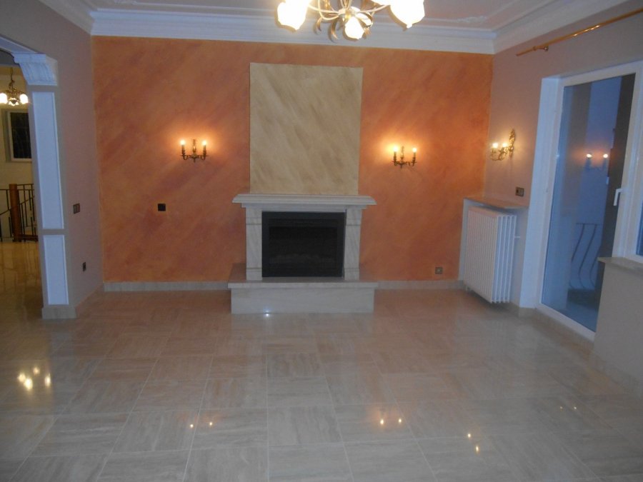 Duplex à louer 4 chambres à Kopstal