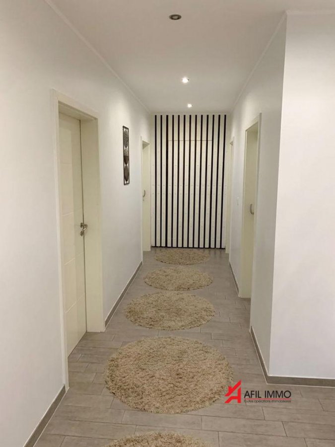 Maison à vendre 7 chambres à Rumelange