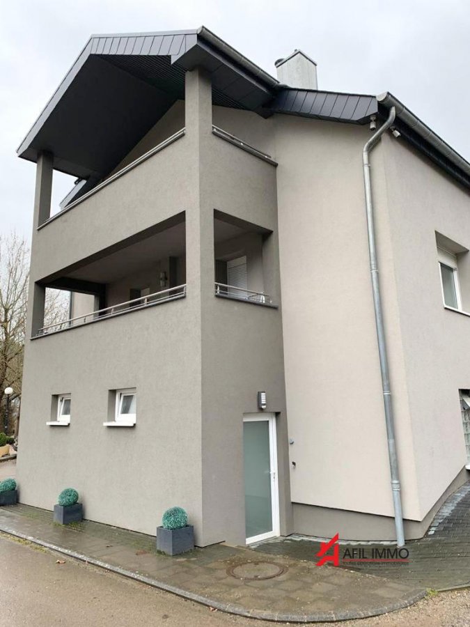 Maison à vendre 7 chambres à Rumelange