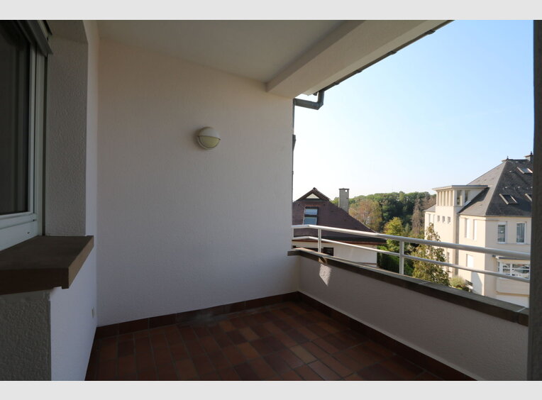 Duplex for rent 4 bedrooms in Luxembourg (LU) - Ref. 6941818