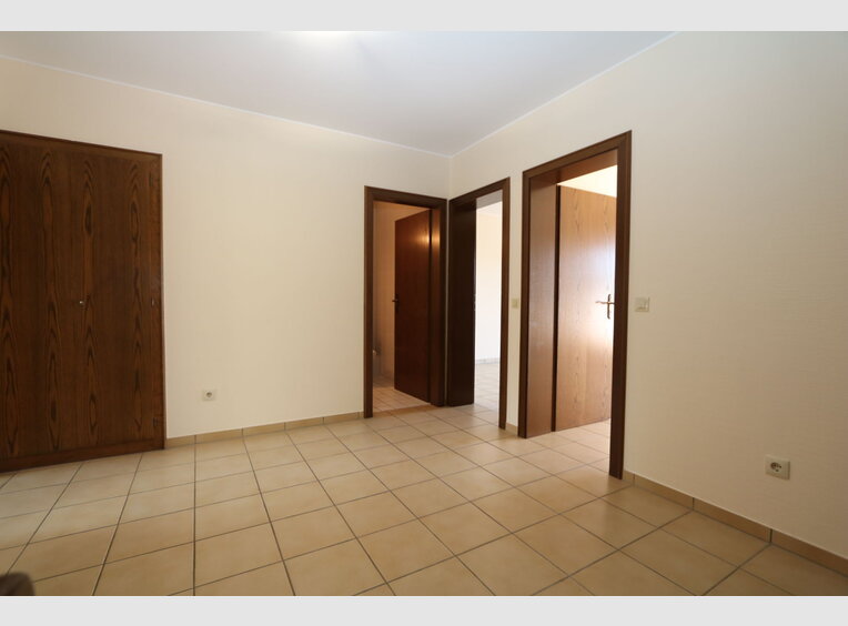 Duplex for rent 4 bedrooms in Luxembourg (LU) - Ref. 6941818