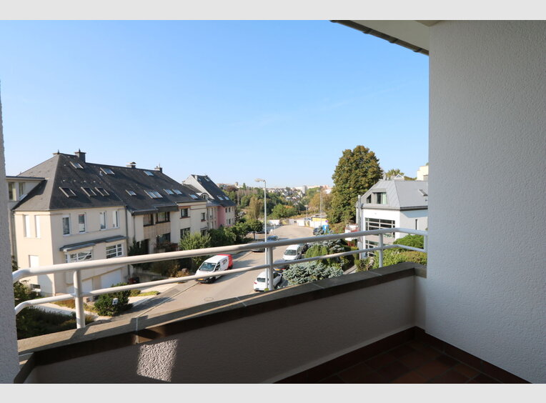 Duplex for rent 4 bedrooms in Luxembourg (LU) - Ref. 6941818