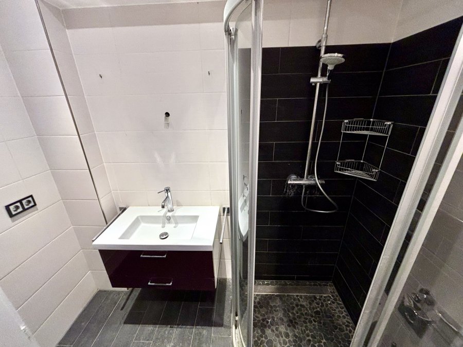 Appartement à louer 3 chambres à Luxembourg-Bonnevoie