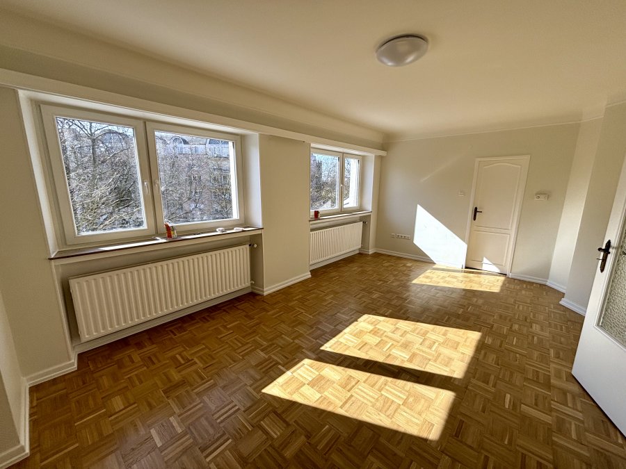 Appartement à louer 3 chambres à Luxembourg-Bonnevoie