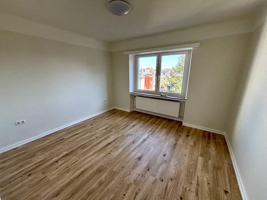 Appartement à louer 3 chambres à Luxembourg-Bonnevoie