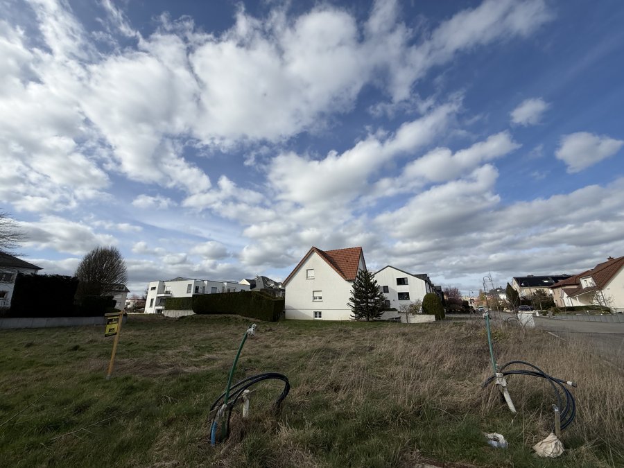 Terrain constructible à vendre à Bertrange