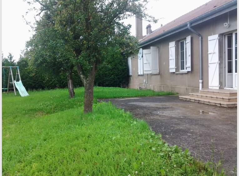 Terraced for rent 4 bedrooms in Mairy-Mainville (FR) - Ref. 7049882