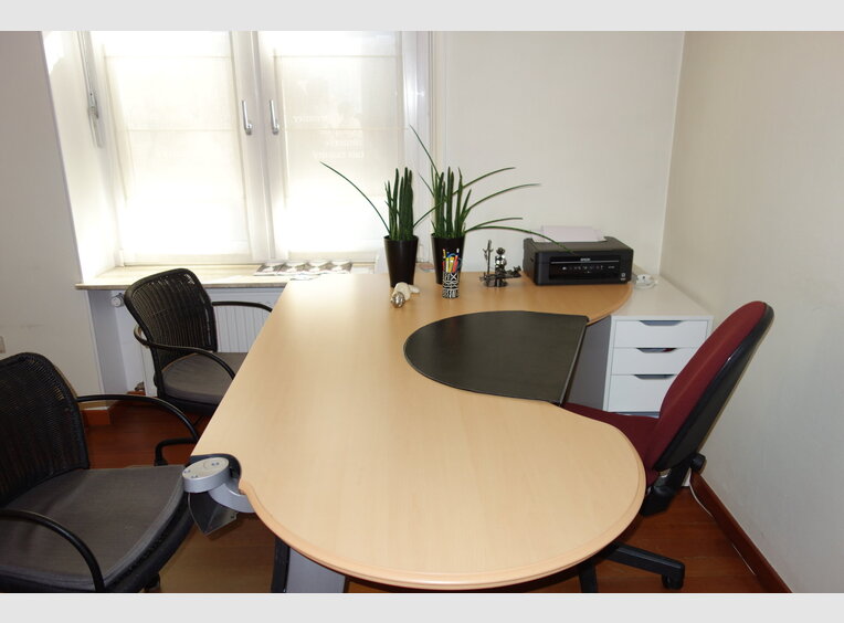 Bureau à louer à Mamer (LU) - Réf. 6514330