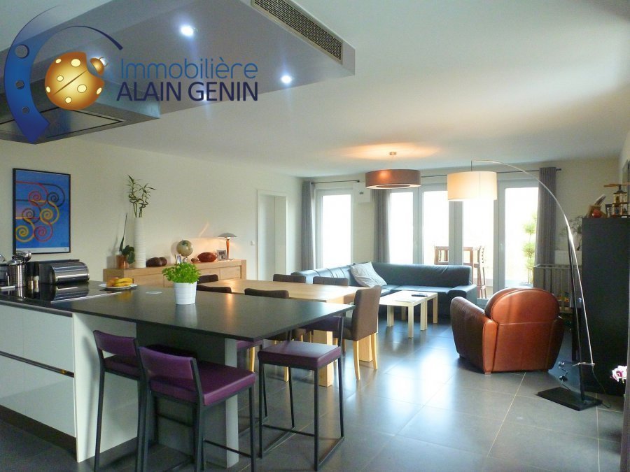 Penthouse à vendre 2 chambres à Luxembourg-Beggen