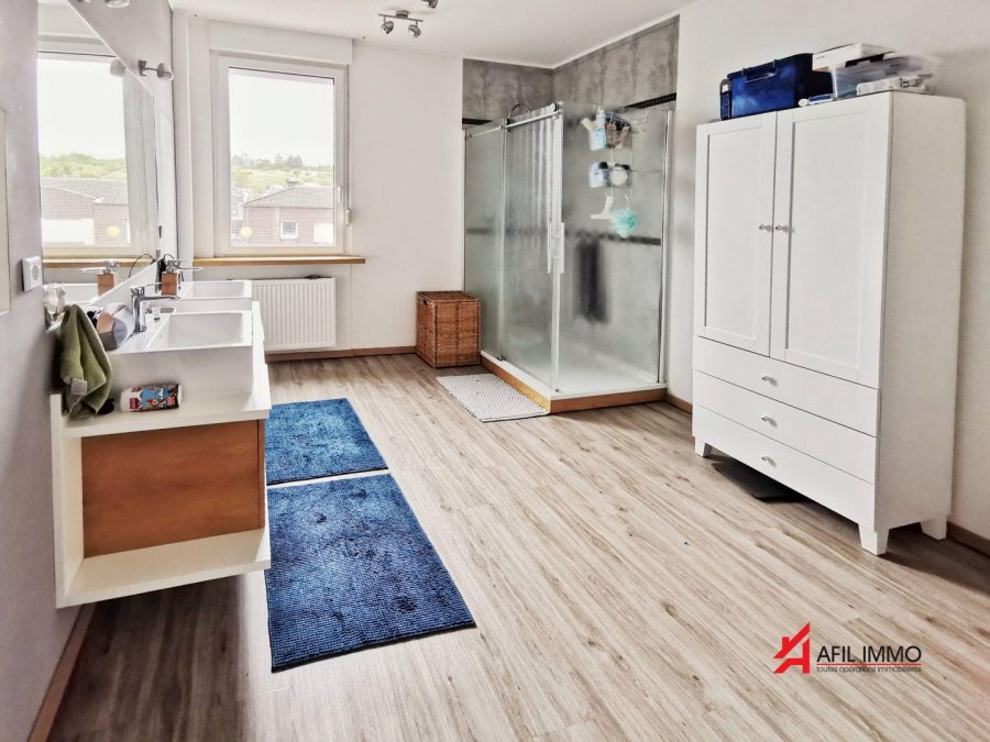  à vendre 4 __bedroom à Dudelange