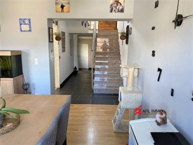  à vendre 4 __bedroom à Dudelange