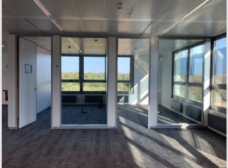 Bureau à louer à Senningerberg (LU) - Réf. 7171498