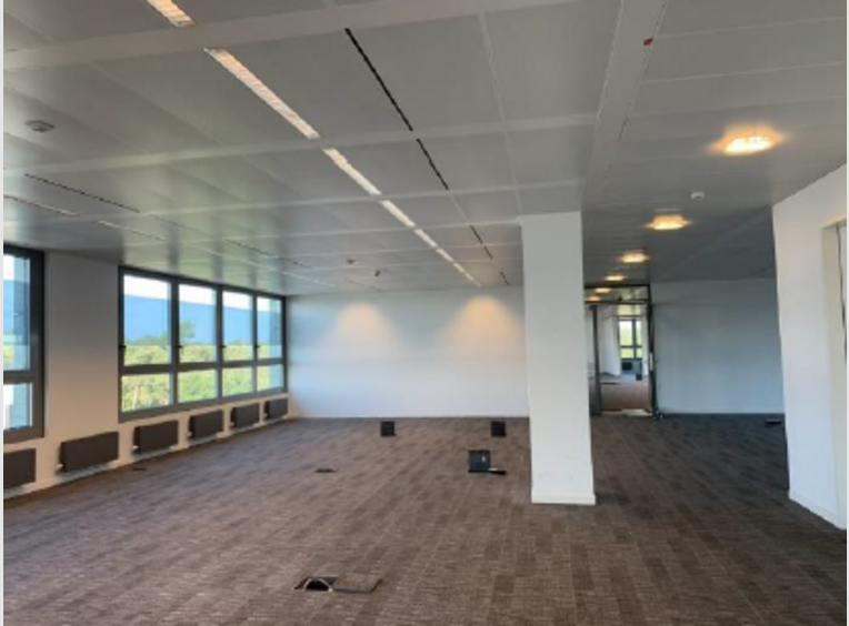 Bureau à louer à Senningerberg (LU) - Réf. 7171498