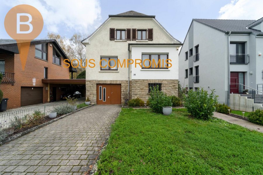 Detached house in Erpeldange