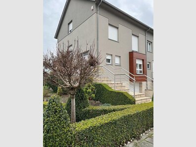 House for sale 5 bedrooms in Esch-sur-Alzette - Ref. 7439866