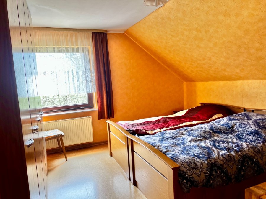Bauernhaus zu verkaufen 4 Schlafzimmer in Großkampenberg