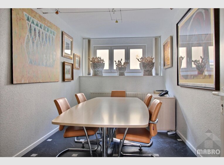 Bureau à louer 12 Chambres à Luxembourg (LU) - Réf. 6084635