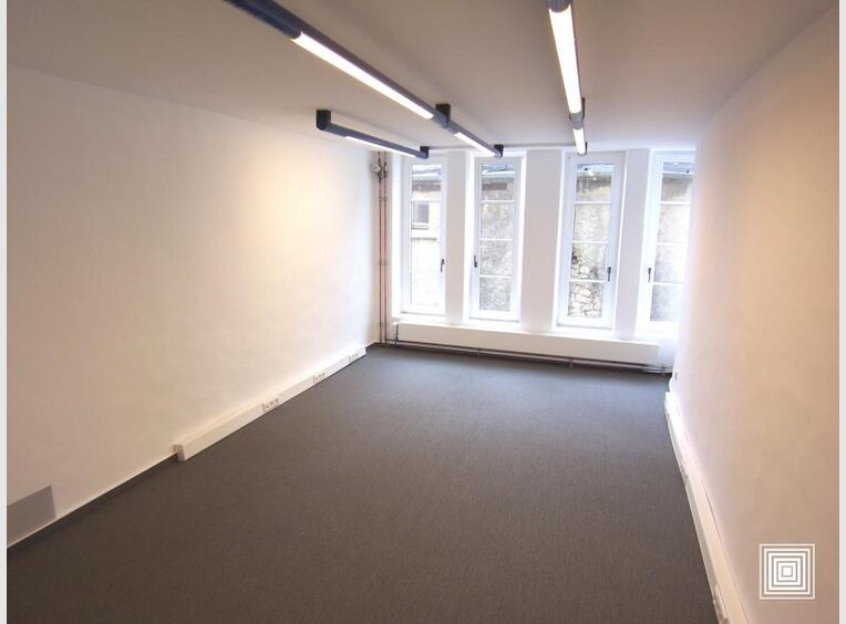 Bureau à louer 4 Chambres à Luxembourg (LU) - Réf. 6265115