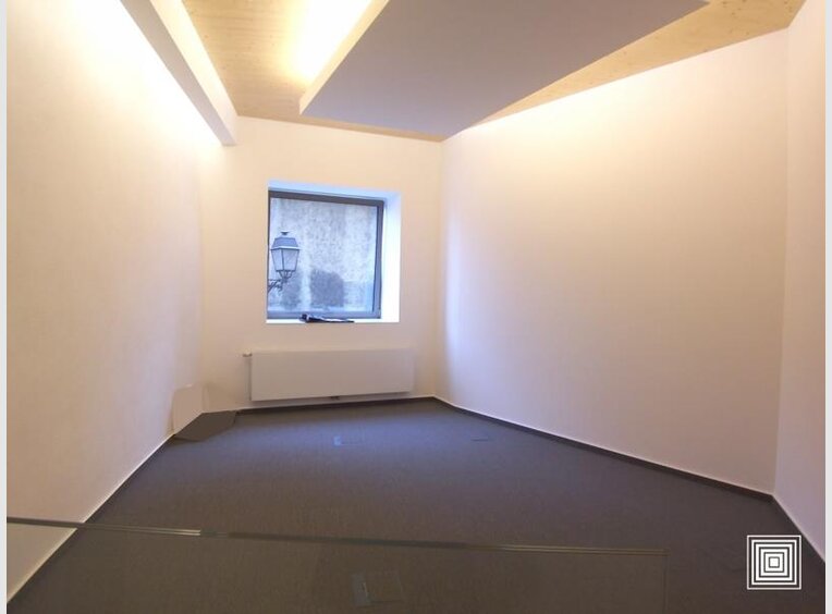Bureau à louer 4 Chambres à Luxembourg (LU) - Réf. 6265115