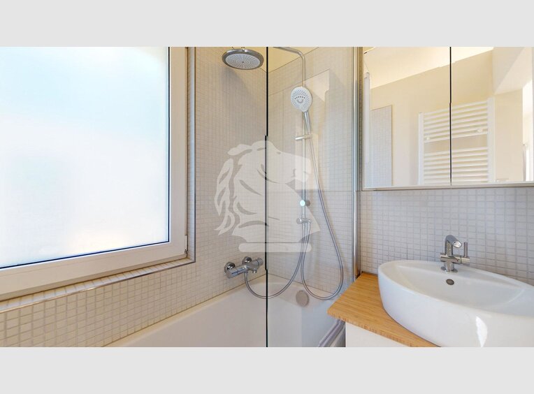 House for sale 4 bedrooms in Luxembourg (LU) - Ref. 7032379