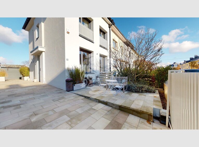 House for sale 4 bedrooms in Luxembourg (LU) - Ref. 7032379