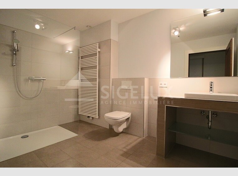 Maison de maître à louer 5 Chambres à Bertrange (LU) - Réf. 6841163