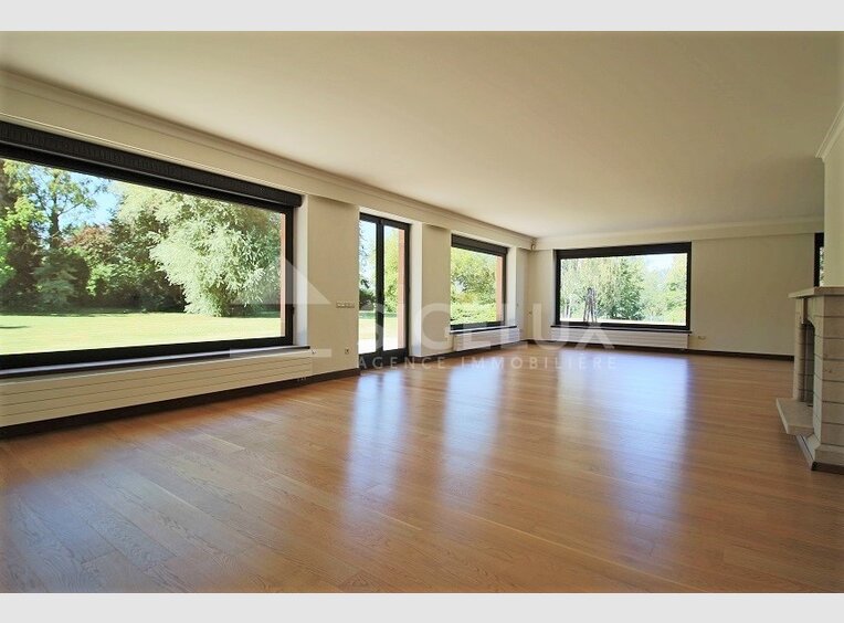 Maison de maître à louer 5 Chambres à Bertrange (LU) - Réf. 6841163