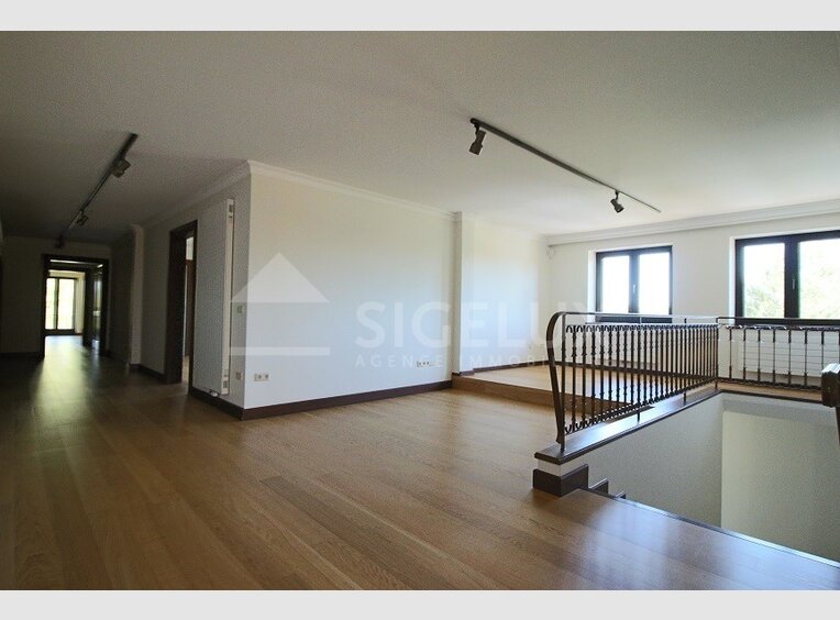 Maison de maître à louer 5 Chambres à Bertrange (LU) - Réf. 6841163