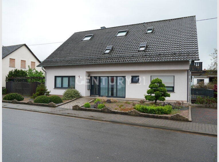 Maison individuelle à vendre 10 Pièces à Rehlingen-Siersburg (DE) - Réf. 7197771