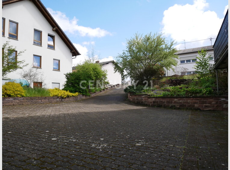 Maison individuelle à vendre 10 Pièces à Rehlingen-Siersburg (DE) - Réf. 7197771