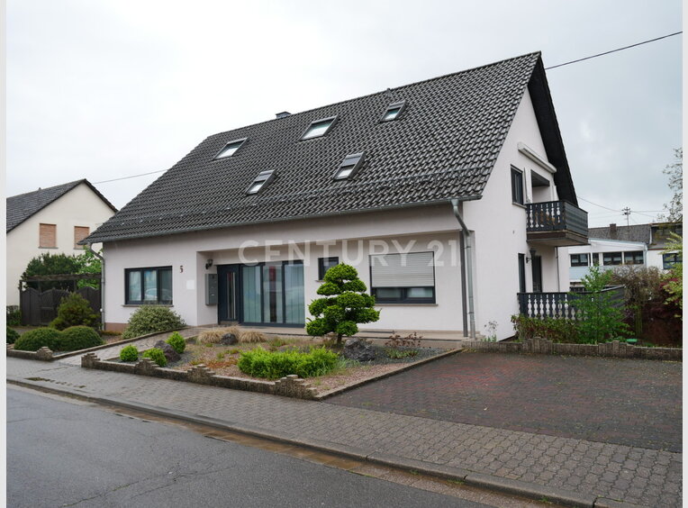 Maison individuelle à vendre 10 Pièces à Rehlingen-Siersburg (DE) - Réf. 7197771