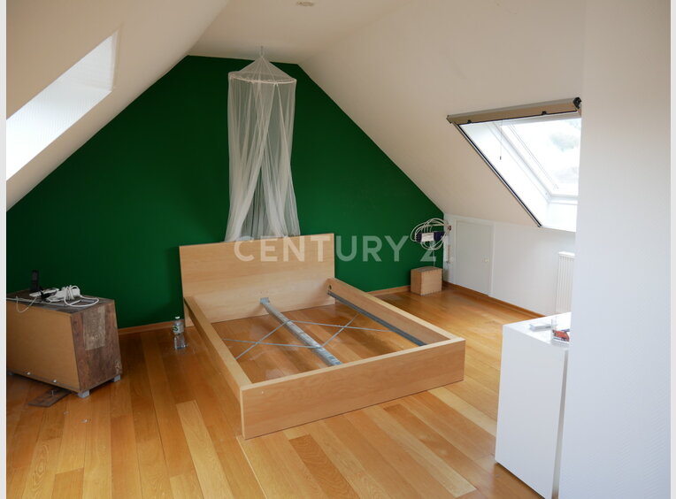 Maison individuelle à vendre 10 Pièces à Rehlingen-Siersburg (DE) - Réf. 7197771