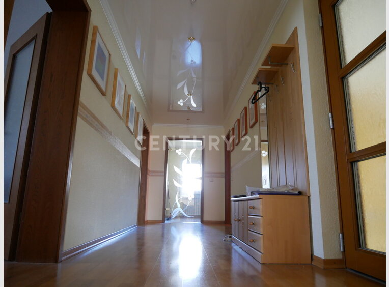 Maison individuelle à vendre 10 Pièces à Rehlingen-Siersburg (DE) - Réf. 7197771