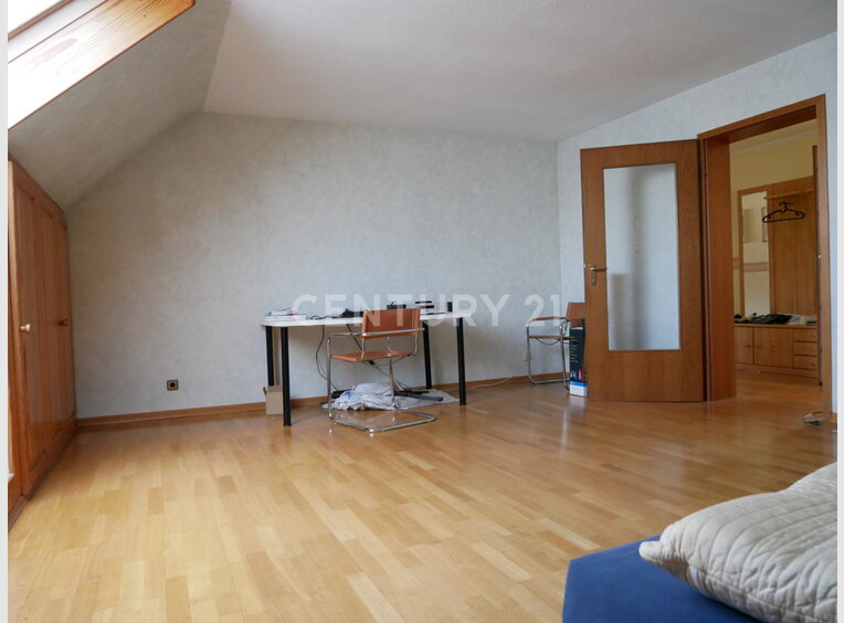 Maison individuelle à vendre 10 Pièces à Rehlingen-Siersburg (DE) - Réf. 7197771