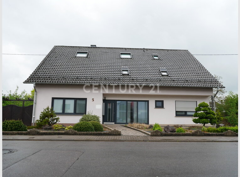 Maison individuelle à vendre 10 Pièces à Rehlingen-Siersburg (DE) - Réf. 7197771