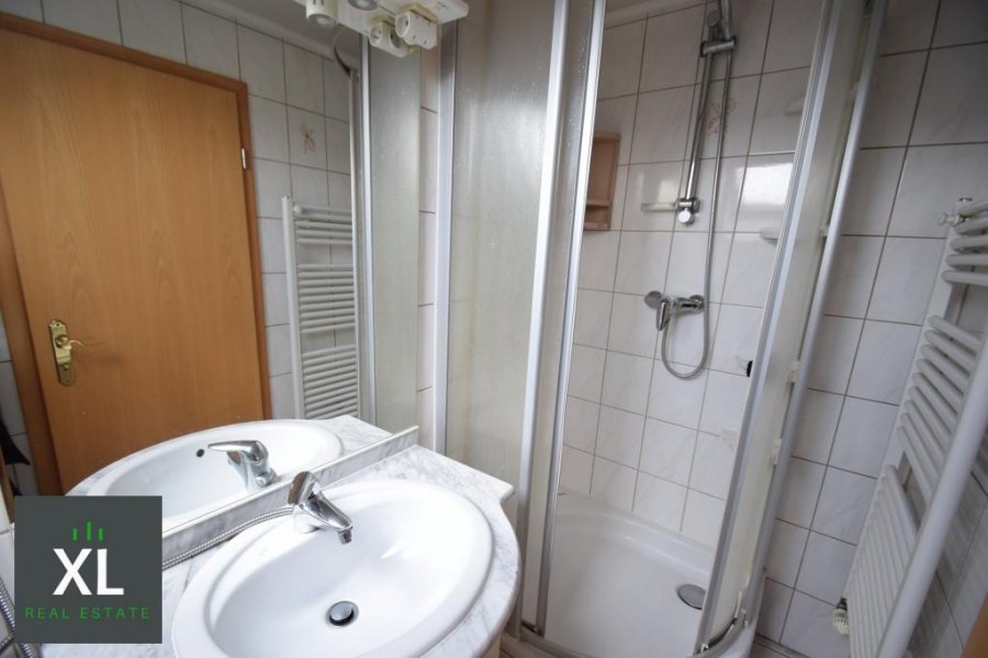 Maison à vendre 5 chambres à Differdange