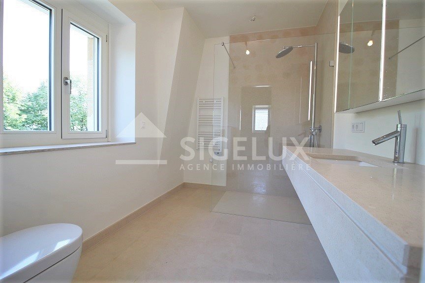 Duplex à louer 2 chambres à Luxembourg-Limpertsberg