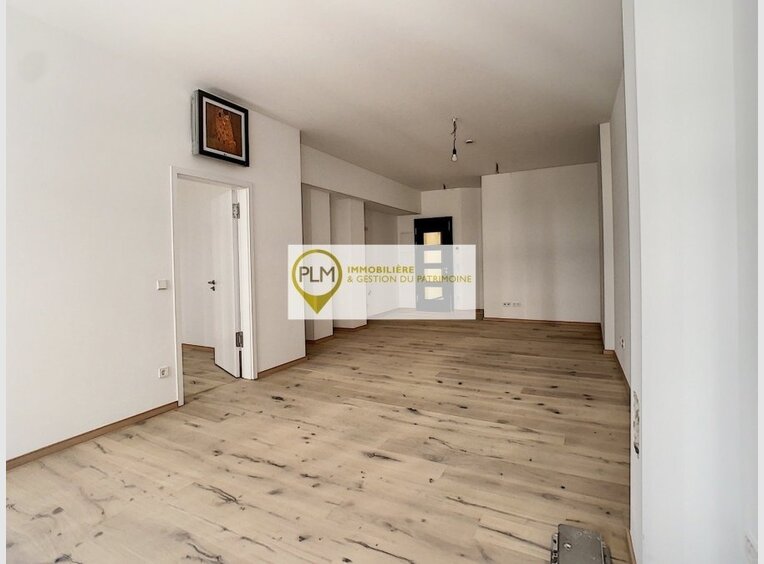 Bureau à louer à Luxembourg-Centre ville - Réf. 6893147