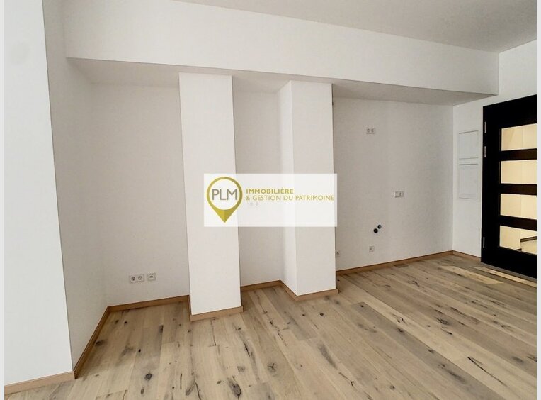 Bureau à louer à Luxembourg-Centre ville - Réf. 6893147