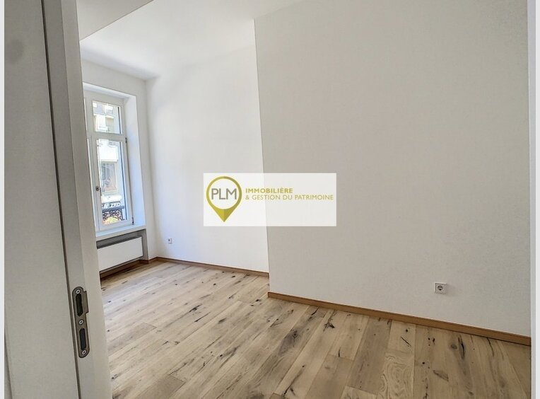 Bureau à louer à Luxembourg-Centre ville - Réf. 6893147