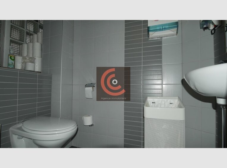 Bureau à louer à Luxembourg (LU) - Réf. 6212203