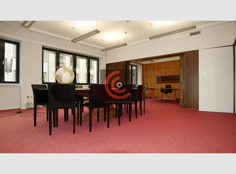 Bureau à louer à Luxembourg (LU) - Réf. 6212203