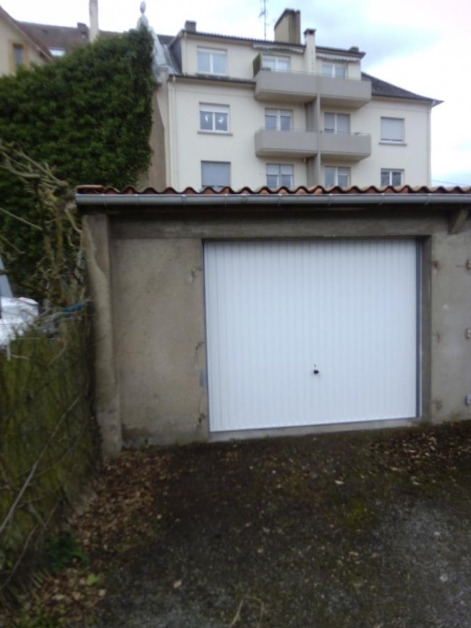 Garage - Parking à Thionville