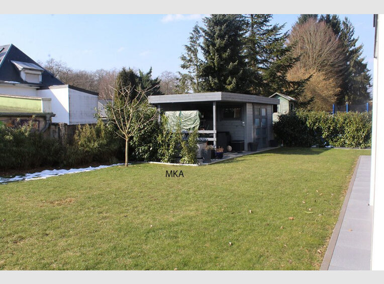 Villa for rent 5 bedrooms in Capellen (LU) - Ref. 6674043