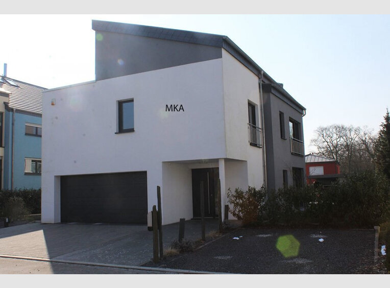 Villa for rent 5 bedrooms in Capellen (LU) - Ref. 6674043