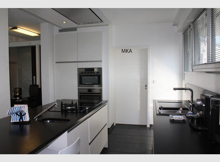 Villa for rent 5 bedrooms in Capellen (LU) - Ref. 6674043